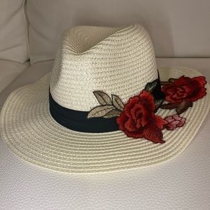 🌺 Wide Beach Hat